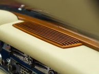 1968 Mercedes Benz Pagoda 280 SL 113044-10-002012